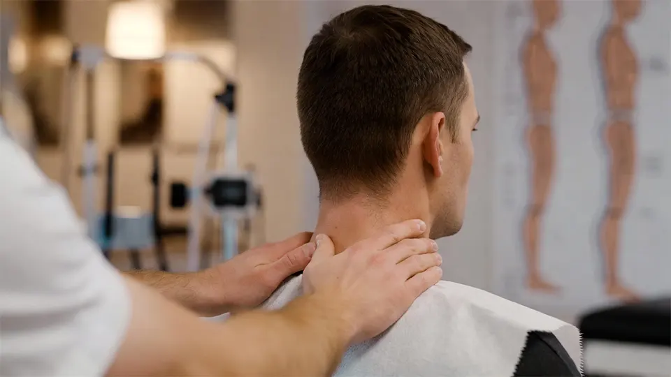 neck pain physical therapist appointment