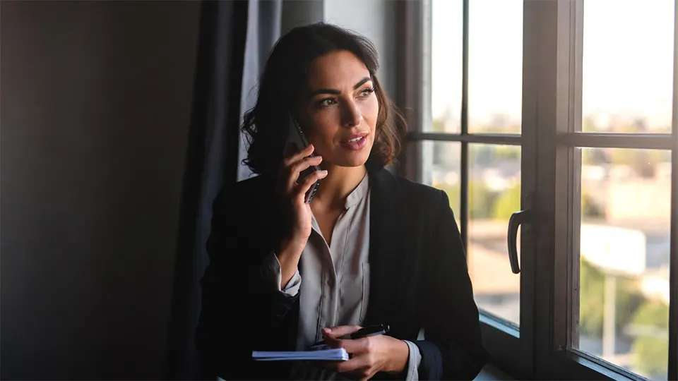 patient reviewing physio on phone